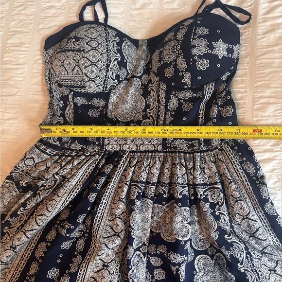 Band of Gypsies Navy and White Summer Dress - Picture 5 of 9